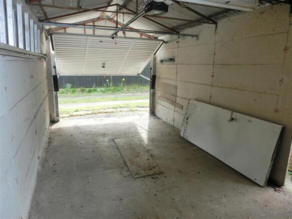 Rear Garage