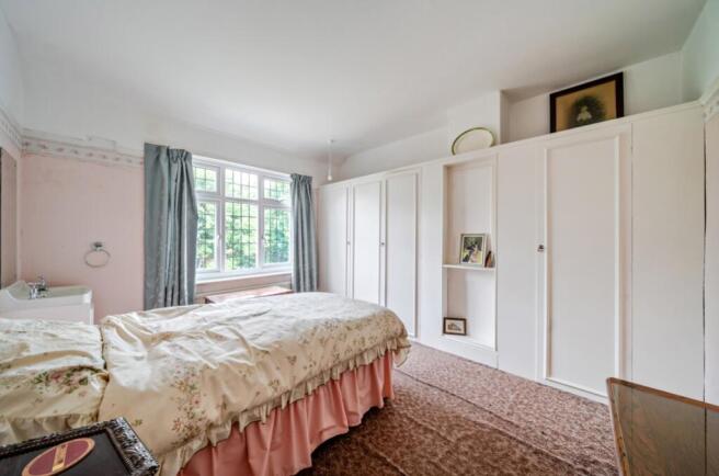 3 bed Semi-Detached for sale Image 11