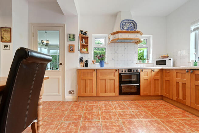 3 bed Detached for sale Image 12