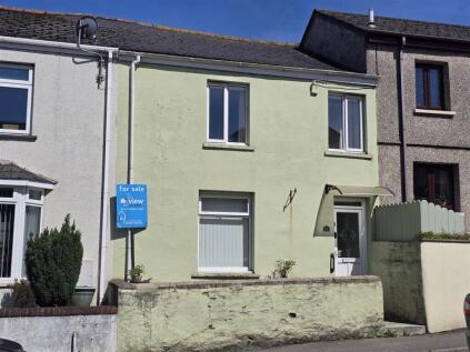 Laburnum Row, Callington