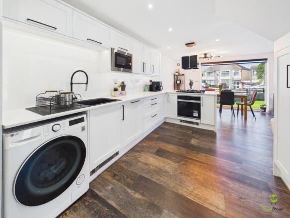 Presented by Clinton at EweMove Bexleyheath and Da