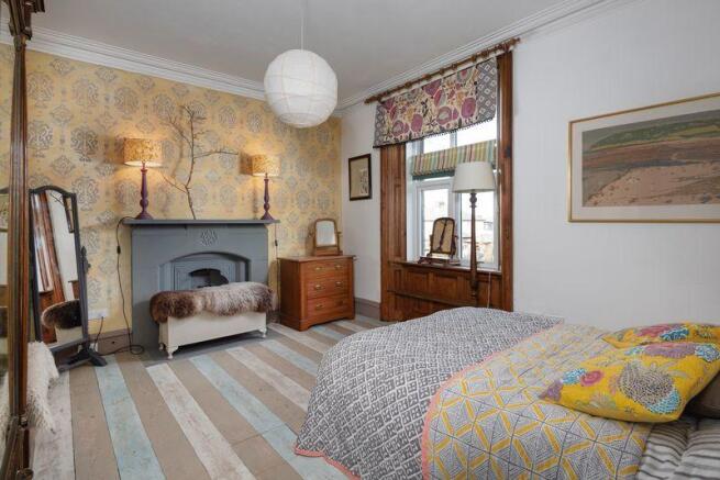 Bedroom, 21 Al...