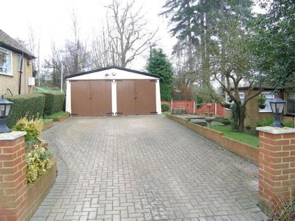 Photo 8