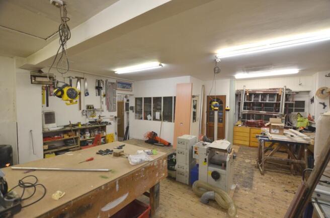 Allied-Surveyors-Workshop-68-West-Granton-Road-03