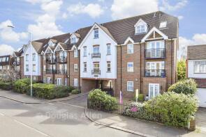 Flat 6, 66 70 Haverstock Place, Heath Park Road, Romford RM2 5XE