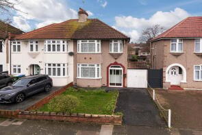 58, Stapleton Road, Bexleyheath DA7 5QG