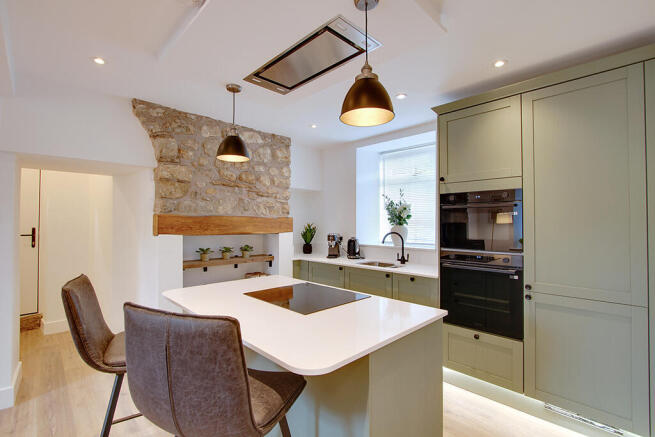 Living/dining kitchen
