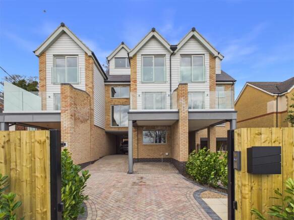 4 bed Town House for sale in hull