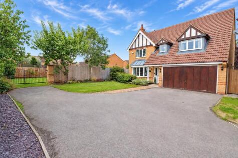 Greenacre Drive, Rushden, Northamptonshire NN10