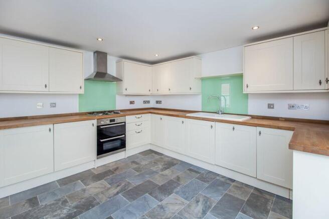 Kitchen 3