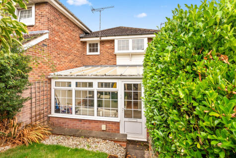 Farnham Walk, Derbyshire, DE7