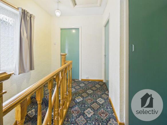 3 bed Semi-Detached for sale Image 6