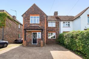 65, Victoria Road, Knaphill, Woking GU21 2AH