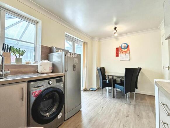 3 bed End of Terrace for sale Image 9