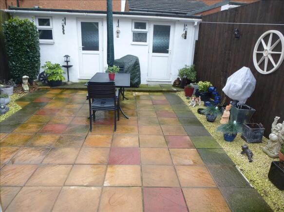 Photo 11