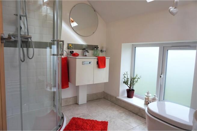 Master En-suite
