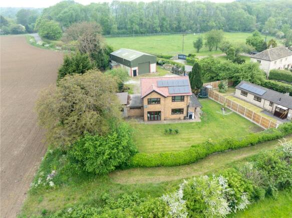 3 bed Detached for sale Image 4
