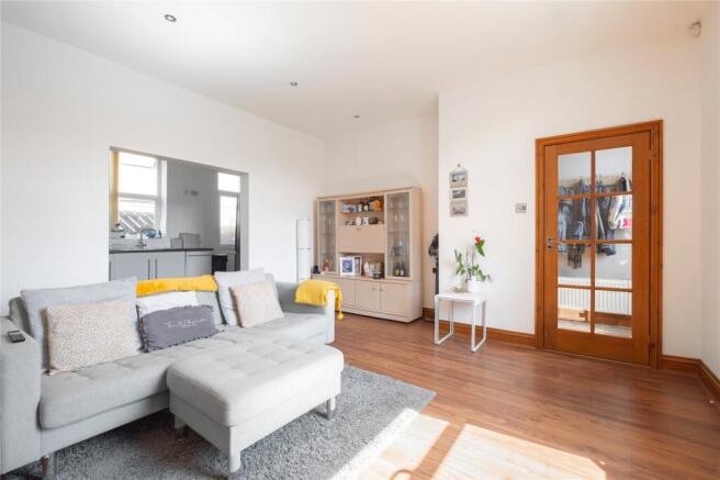 2 bed Terraced for sale Image 6
