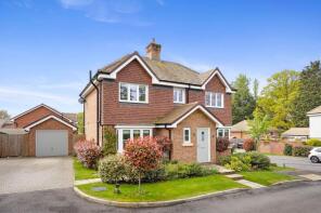 4, Great Meadow, Billingshurst RH14 0FX