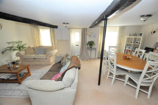 Living/Dining Room