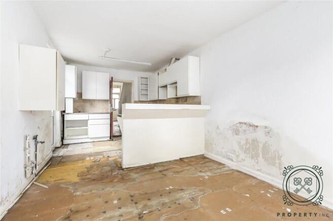 Langham Road, London, N15 photo 4