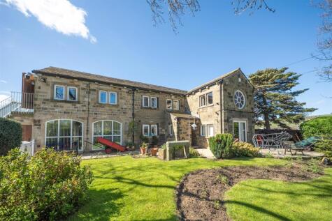 Skipton Road, Cross Hills