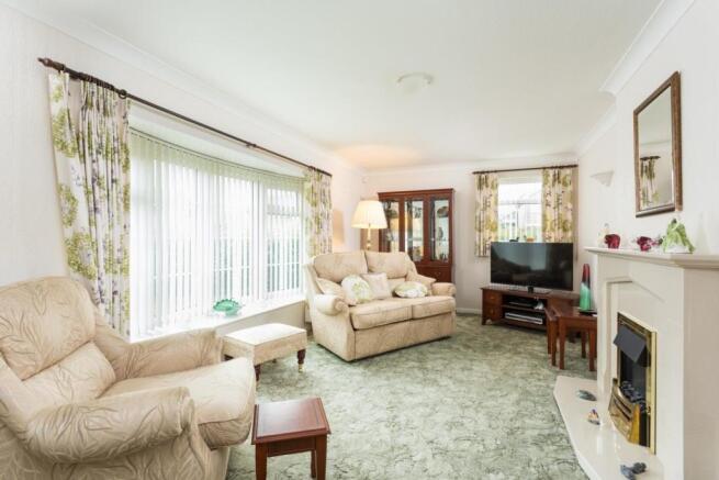 16 Burdale Close-06.jpg