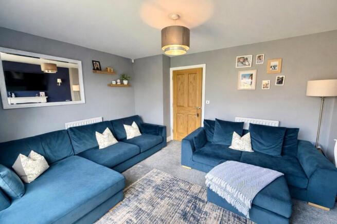 3 bed Terraced for sale Image 6