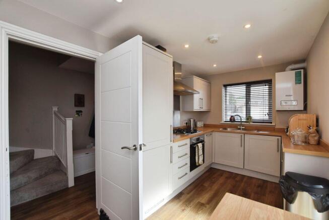 Hulse Road, Salisbury                ***WATCH THE VIDEO TOUR*** photo 4