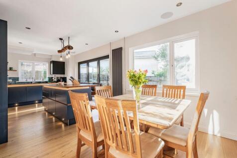 Trenerry Close, Truro, TR1