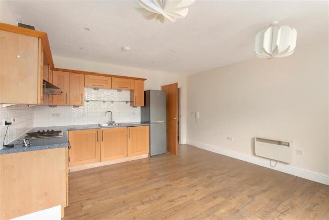 54 People's Place, Banbury-15.jpg