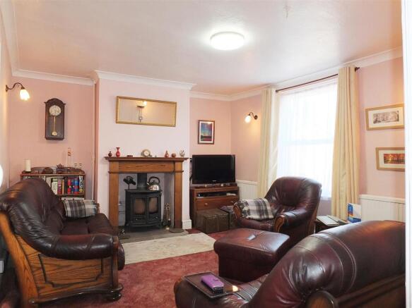 Living Room.jpg