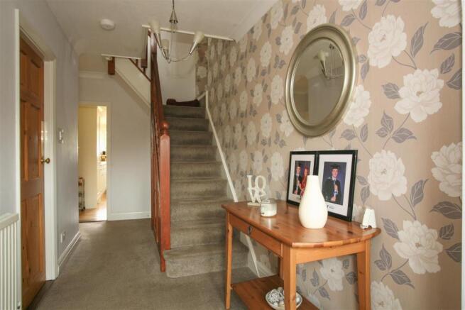 Entrance Hall-2.jpg