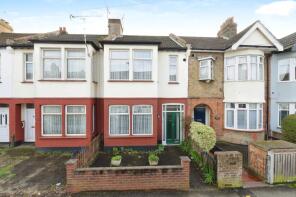 98, South Avenue, Southend-on-sea SS2 4HU