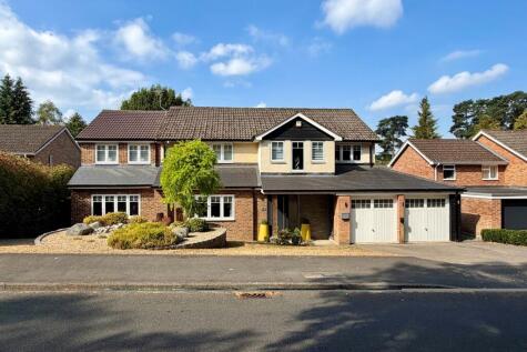 Green Hill Road, CAMBERLEY, GU15