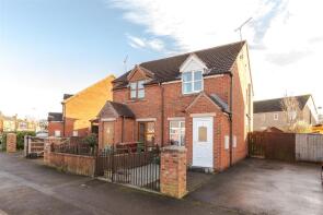 71, Abbey Road, Scunthorpe DN17 1JW