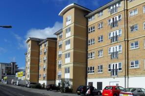 Flat 5, 2 Geneva Court, Rookery Way, Colindale, London NW9 6GA