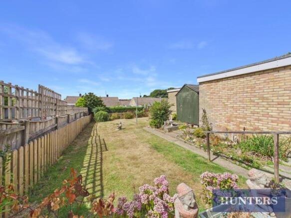 2 bed Semi-Detached Bungalow for sale Image 4