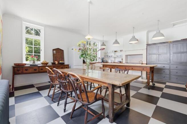 Kitchen/Dining Rm