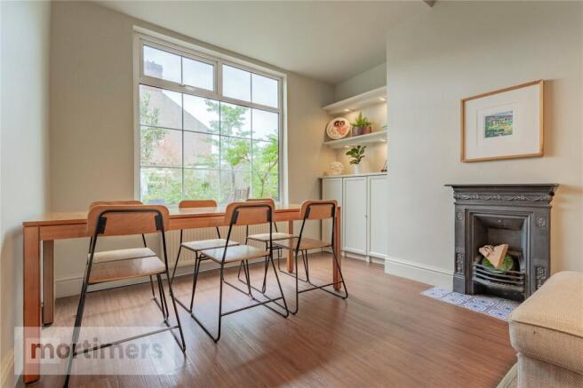 Sitting/Dining Room