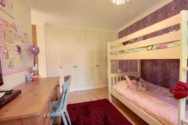 Bedroom 2 (Double)