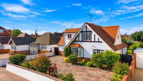 Loxwood Avenue, Worthing, BN14 7RF
