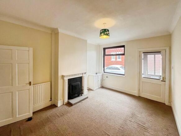 cf450024--4AC8-8C24-B586E853792B-47133-00000927DB7