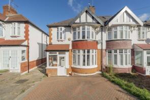 13, Hollickwood Avenue, North Finchley, London N12 0LS