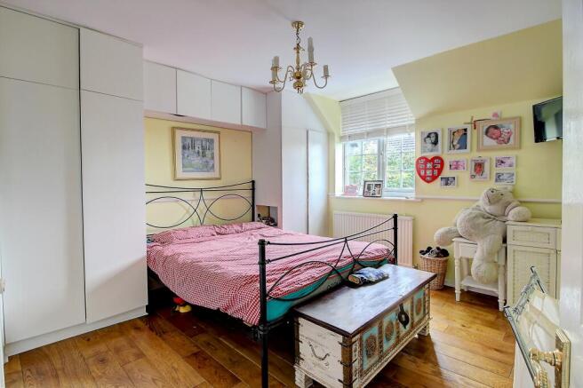 Bed 1