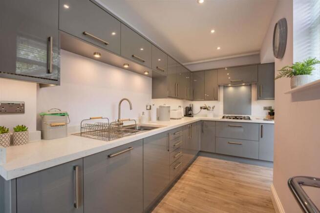 8498490-interior09-800.jpg