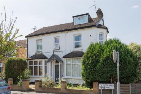 Cleveland Road, South Woodford