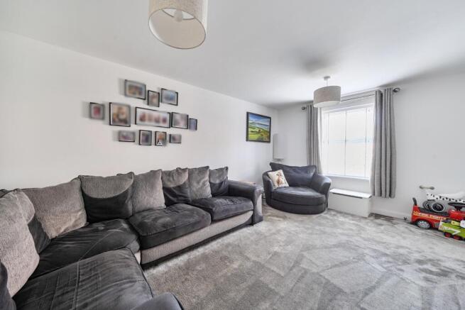 39, Poppy Road, Somerton photo 4