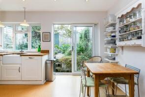 2c, Southwell Road, London SE5 9PE