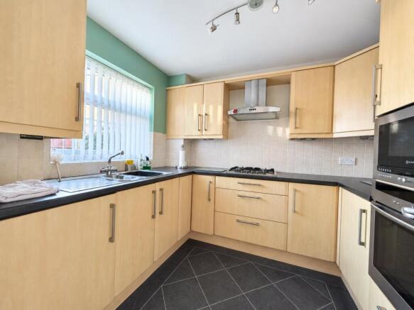 Fulwood Drive, Liverpool, Merseyside, L17 photo 4